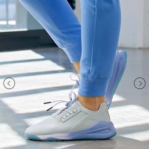 NEW! Clove Nurse Shoes Grey Matter Nursing Shoes Sneakers Women Size 9.5 Men’s 8